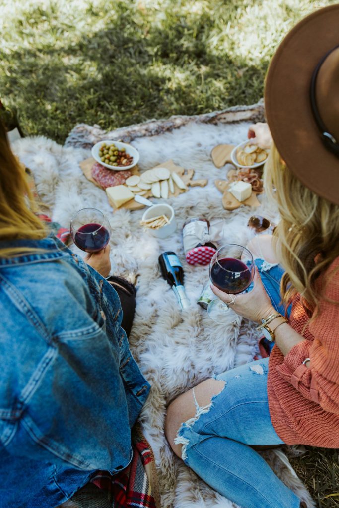 How to style a picnic