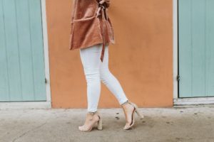 neutral sandal heels for spring